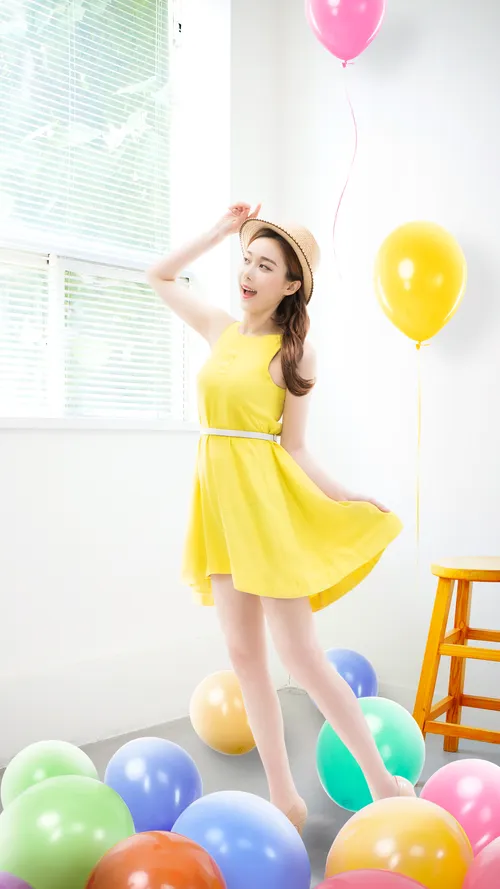 黄裙子4K高清壁纸